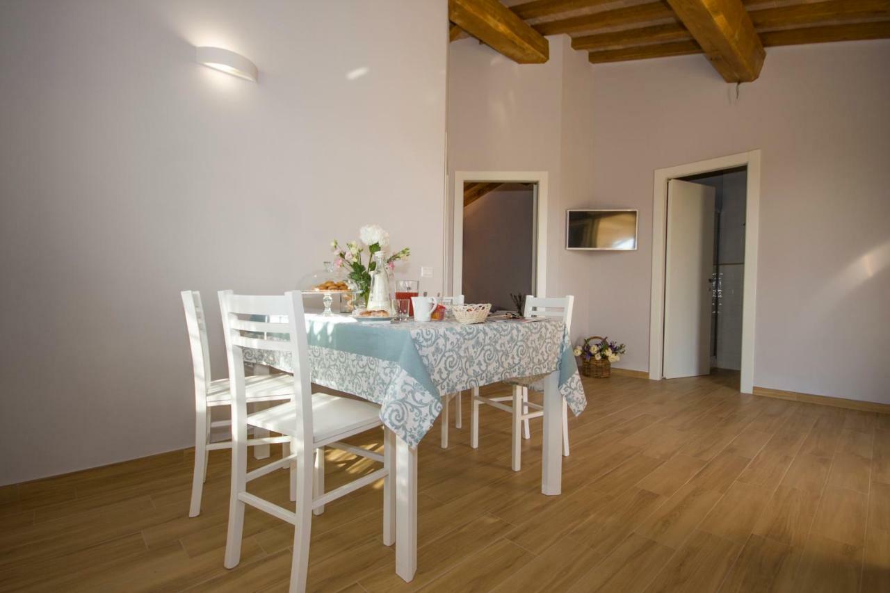 Agriturismo Il Mirto ペーシャ・ロマーナ エクステリア 写真